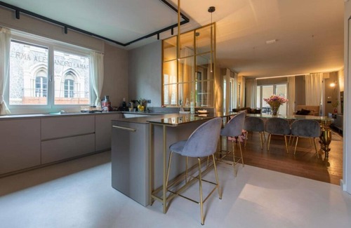 Borgo Po Apartment | Beautiful 2-bed Apartment in Torino