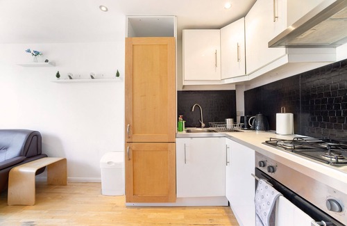 Golborne Apartment | Beautiful 2 Bed Apt - Notting Hill