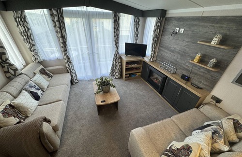 Whitstable Apartment | Beautiful 2-bed Holiday Home