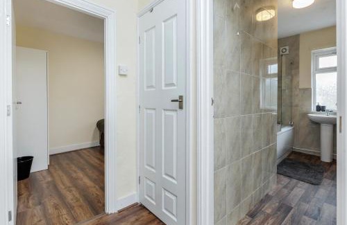 Barking House | Beautiful 2-Bed House in quiet cul-de-sac