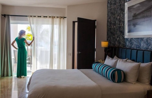 Juarez Hotel | Beautiful, 2 Bedroom suite with ocean view, located in the new Corazon tower.