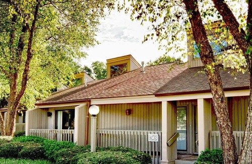Fairfield Bay Apartment | Beautiful 2 bedroom unit at resort, sleeps 8