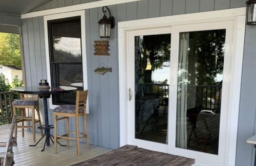 Bean Station House | Beautiful 2 bedroom, 2 bath house with large deck overlooking Cherokee Lake.