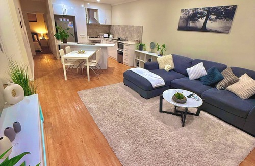 Mandurah Apartment | Beautiful 2 bedroom apartment in Mandurah only 5 mins from foreshore and beach!