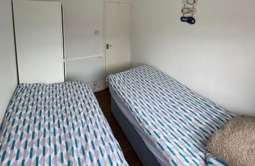 Chichester Apartment | Beautiful 2 Bedroom Chalet 22 Cordova, Selsey