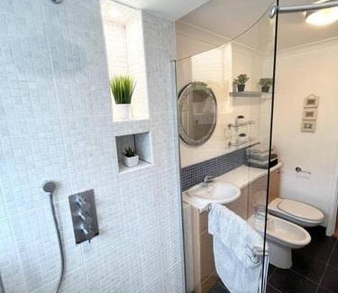 St. Mark's Apartment | Beautiful 2 bedroom garden flat w/free parking