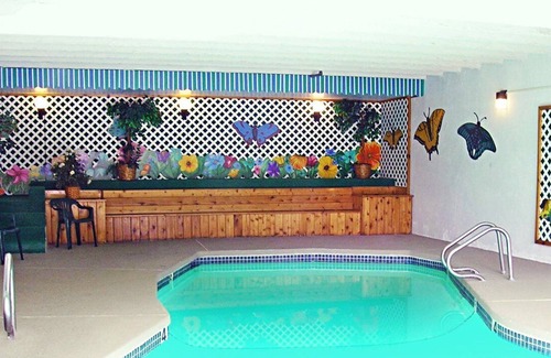 Franconia Apartment | Beautiful 2 bedroom unit at resort, sleeps 6