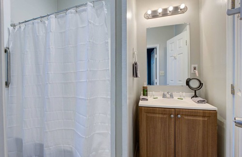 Lincolnville Cottage | Beautiful 2 Bedroom Cottage