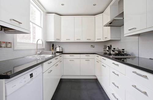 Redcliffe Apartment | Beautiful 2 Double Bedroom Duplex Apartment in Chelsea