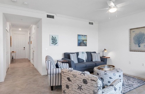 Charlotte Harbor Condo | 🥇 Beautiful 2bd condo within a golf resort (CH894)
