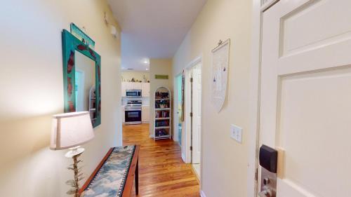 Litchfield by the Sea House | Beautiful 2BR 2BA Lakeside Villa with Lake Views