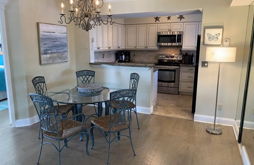 Estuary Condo | Beautiful 2BR with loft condo walking distance to beach, golf and restaurants