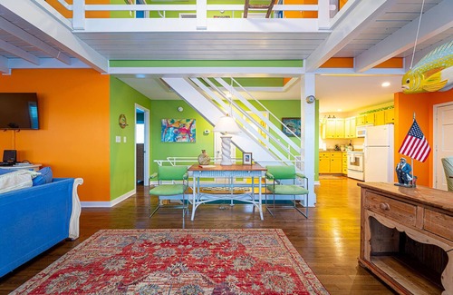 Emerald Isle Cottage | Beautiful 2nd Row Cottage with Pool!