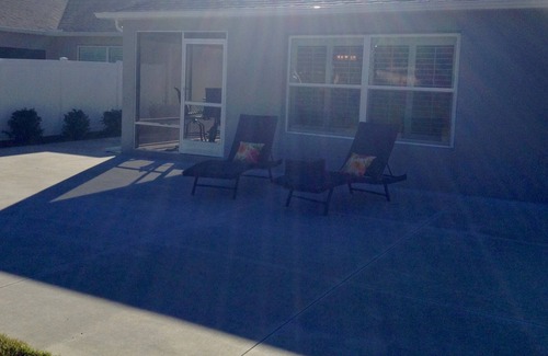 Antrim Dells Villa | Beautiful 3/2 Villa w/an AMAZING view! WiFi & BBQ Included!