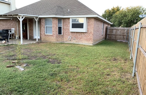 Fossil Creek House | Beautiful 3 bed/2 bath Home.
