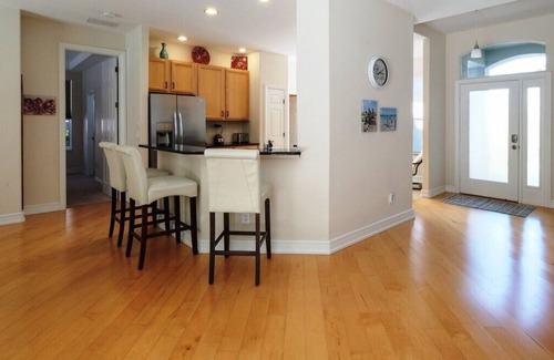 River District House | BEAUTIFUL 3 Bed/2 Bath Home in RiverPoint w/Heated Pool, FREE WiFi, 2 miles.