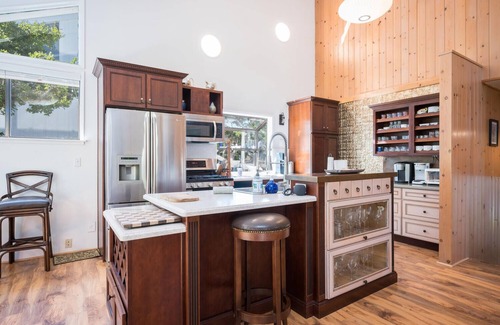 Happy Hill House | Beautiful 3 Bed, 2 Bath Monthly Rental on Happy Hill! Pet-Friendly Too!