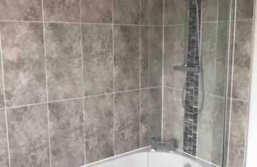 Wolverhampton House | Beautiful 3-Bed House in Wolverhampton