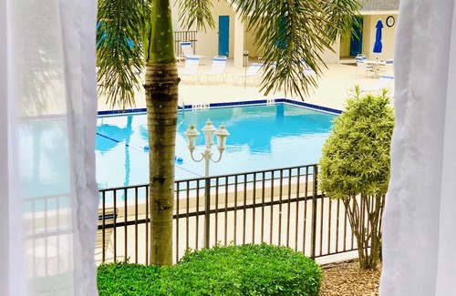 South Island Condo | Beautiful 3 bedroom, 2 bath Condo