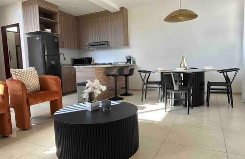 Colima House | Beautiful 3 bedroom 3 bath house for your get away