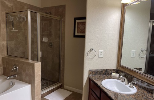 Wellington House | Beautiful 3 Bedroom 3 Bath Ground Floor Condo