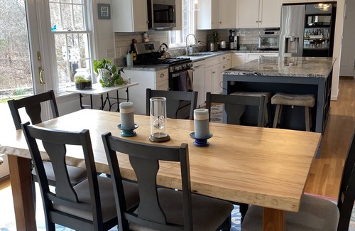 South Chatham House | Beautiful 3 bedroom Cape with spacious deck and hot tub