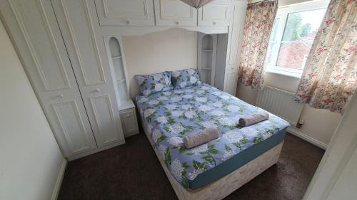 Little Hulton House | Beautiful 3 bedroom House Manchester
