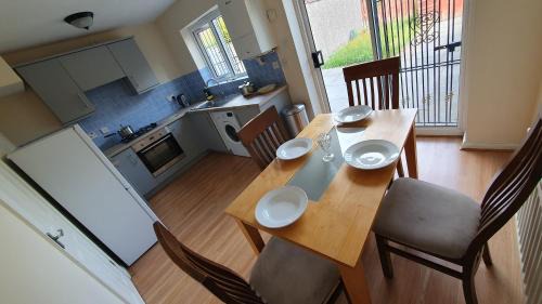 Little Hulton House | Beautiful 3 bedroom House Manchester