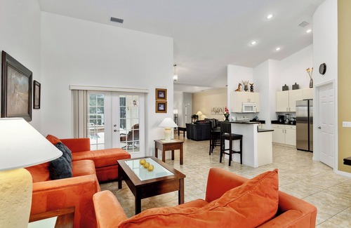Inverness House | Beautiful 3-bedroom house with pool - close to bike trail!