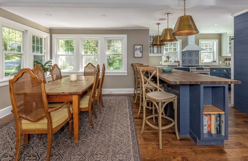 New Paltz House | Beautiful 3-bedroom house in New Paltz with AC, WiFi, SunDeck & Close to ALL