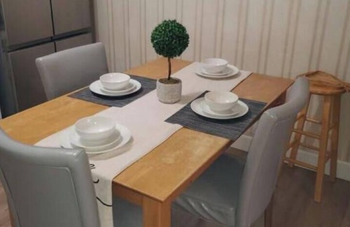 Riverside House | Beautiful 3 bedroom spacious home