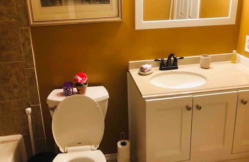 Germantown House | Beautiful 3 bedroom Townhouse in the heart of Germantown MD