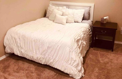 Germantown House | Beautiful 3 bedroom Townhouse in the heart of Germantown MD