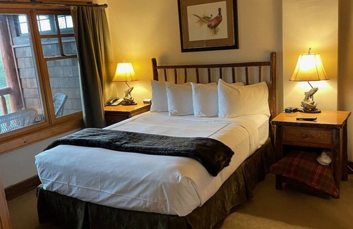 Lake Placid Resort | Beautiful 3-bedroom suite located in the Whiteface lodge in Lake Placid NY