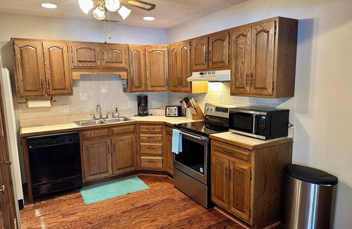 Linn Creek House | Beautiful 3bed/2bath home @30MM in Linn Creek!