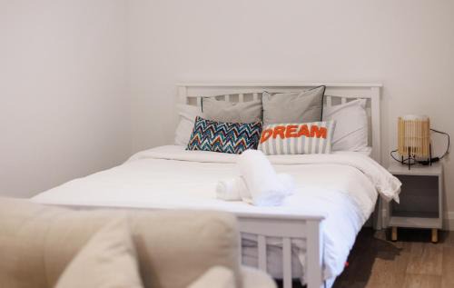 Ormeau Apartment | Beautiful 3BR in Belfast CityCtr