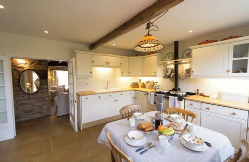 Bledington House | Beautiful 4 bedroom character cottage in Bledington nr Stow on Wold Oxfordshire