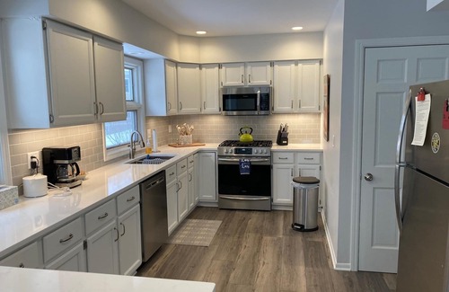 Macatawa House | Beautiful 4-bedroom, 3-bath home in gated Lake Michigan beachfront community.