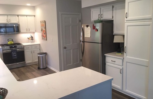 Macatawa House | Beautiful 4-bedroom, 3-bath home in gated Lake Michigan beachfront community.