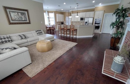 Southlake House | Beautiful 4 Bedroom + 3.5 Bathroom Home in Southlake