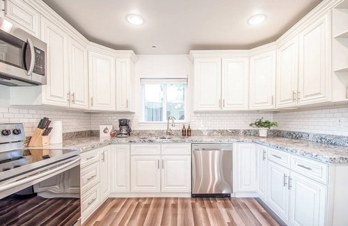 Judkins Park House | Beautiful 4-Bedroom Craftsman Home with Backyard Fire Pit