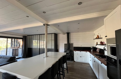 Cazaux House | Beautiful 4-bedroom house by the canal in Cazaux