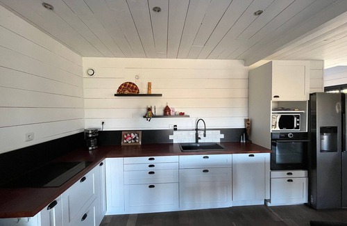 Cazaux House | Beautiful 4-bedroom house by the canal in Cazaux