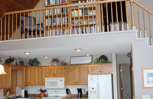 Brandon House | Beautiful 4 Bedroom Lake Home, on level lot, sandy beach, and beautiful views