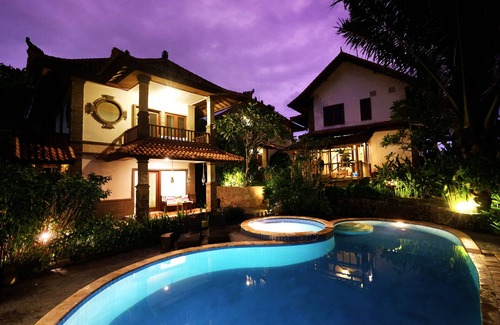 Pererenan Villa | Beautiful 4 Bedroom Pool Villa in Canggu Pererenan with healthy breakfast daily