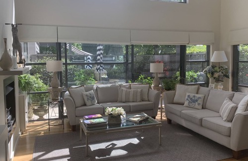 Bowral Villa | Beautiful 4 bedroom Villa 7 minutes by foot from Bowral
