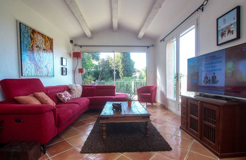 Cannes City Centre Villa | Beautiful 4 bedroom villa with pool and sea view - Californie Cannes