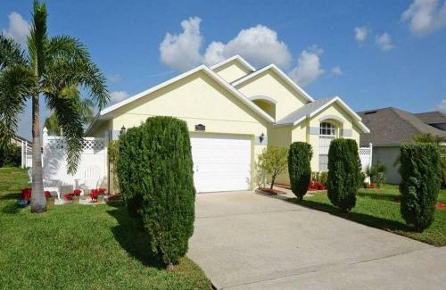 West Kissimmee House | Beautiful 4 BR Home 10 Minutes to Disney