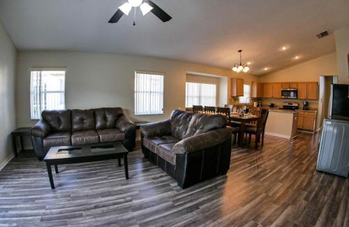 Lake Davenport Estates House | Beautiful 5-5 Bedroom Home!