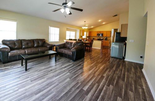 Lake Davenport Estates House | Beautiful 5-5 Bedroom Home!